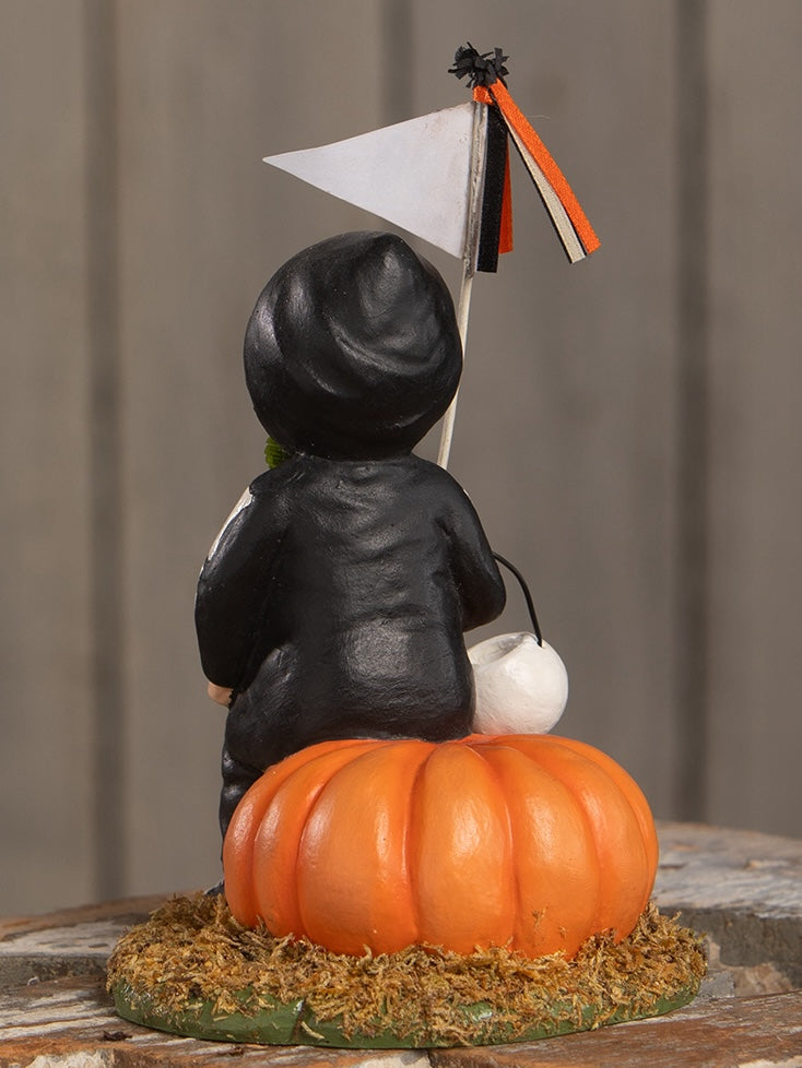 Bethany Lowe Boo To You Oliver figurine from the Bethany Lowe Halloween 2025 Collection