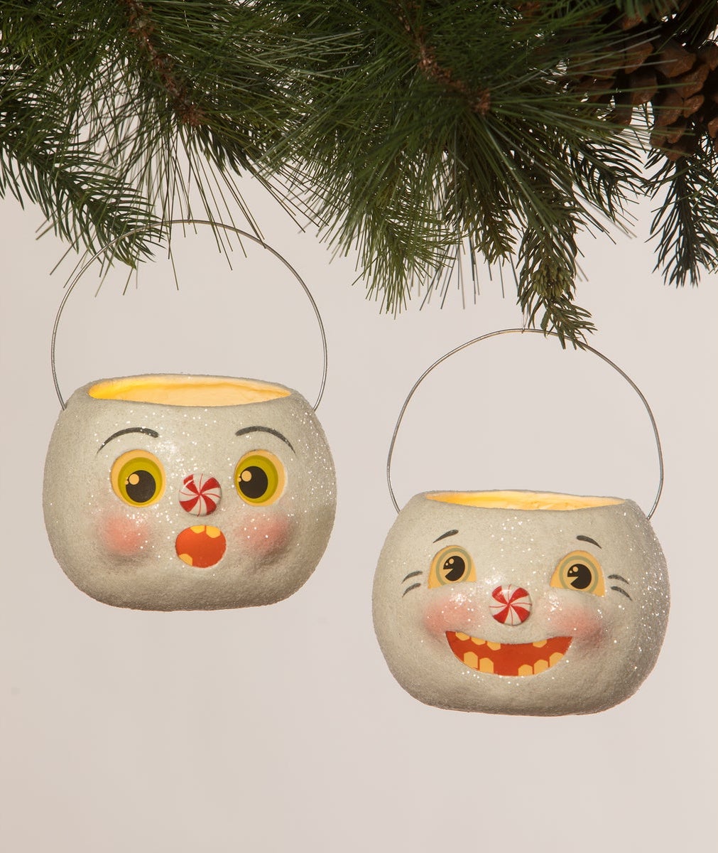 Light Up Snowman Buckets on Your Christmas Tree