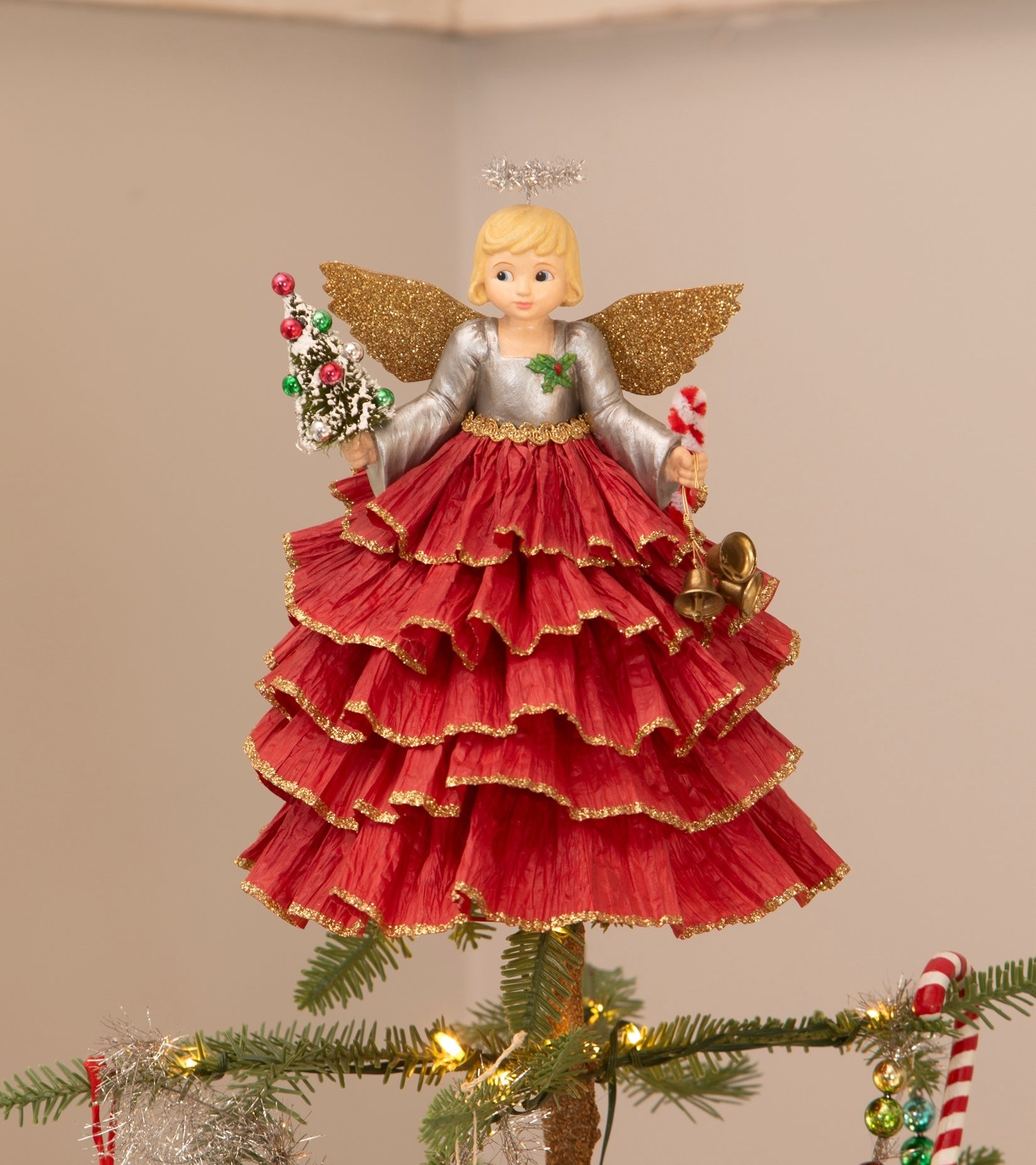 Retro Angel Tree Topper show on a Christmas Tree.