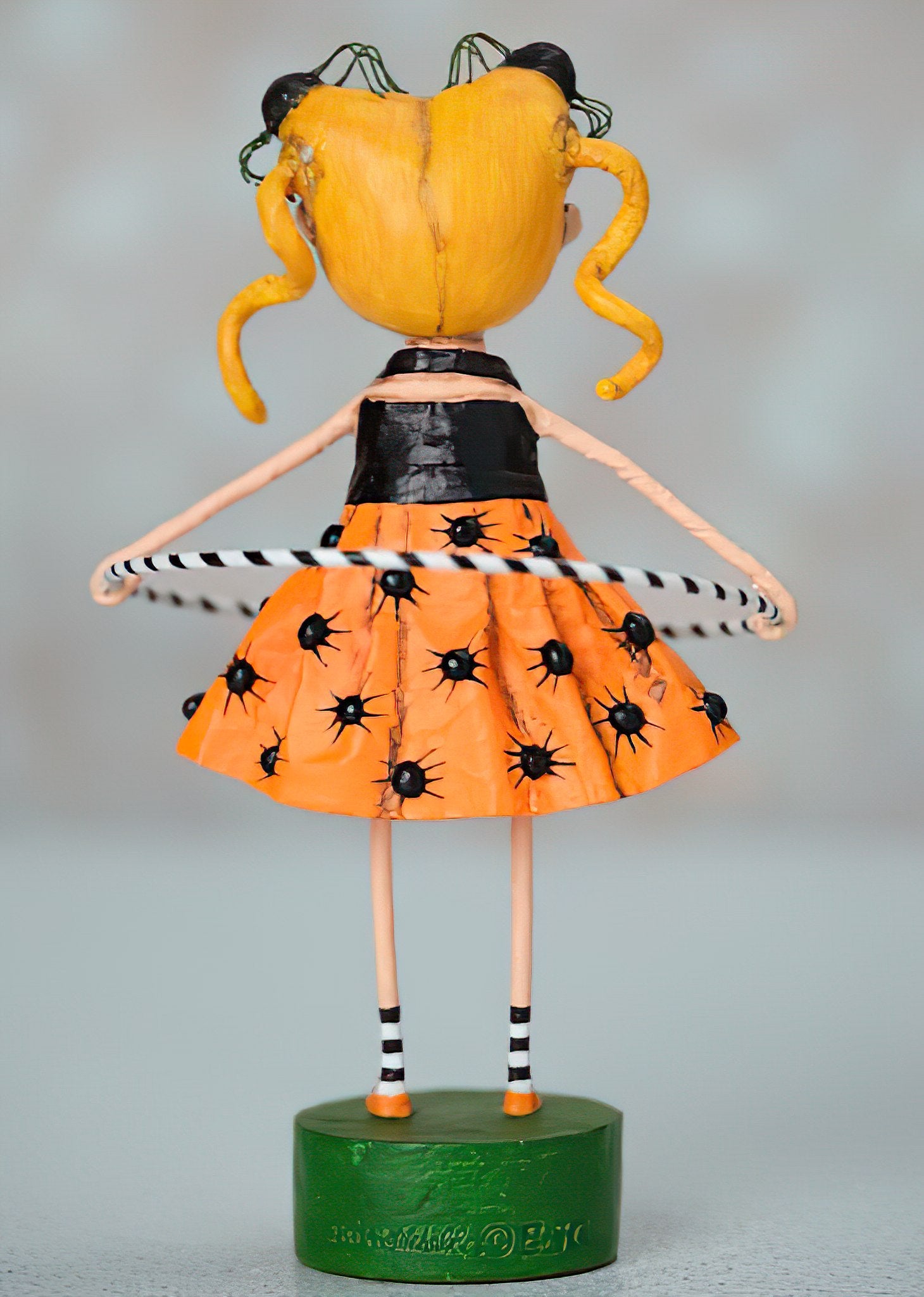 Lori Mitchell Dolly's Creepy Crawlies figurine