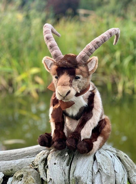 Charlie Bears Ramble Ibex Plush Stuffed Animal - TheHolidayBarn.com