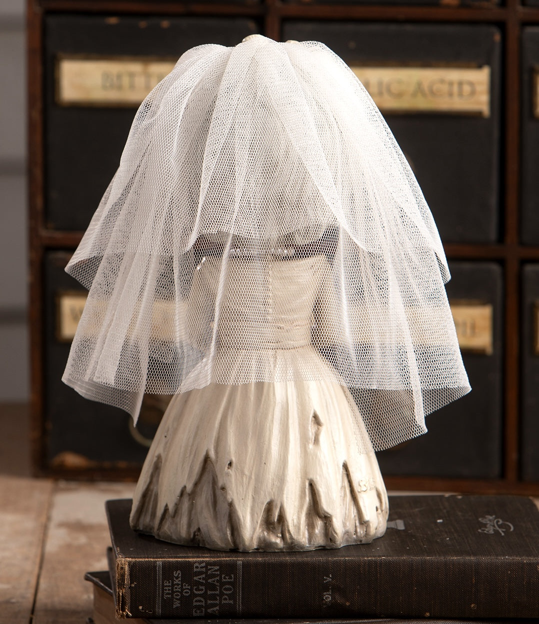 Bride Evangeline Skelly Skeleton figurine. Halloween wedding decorations.