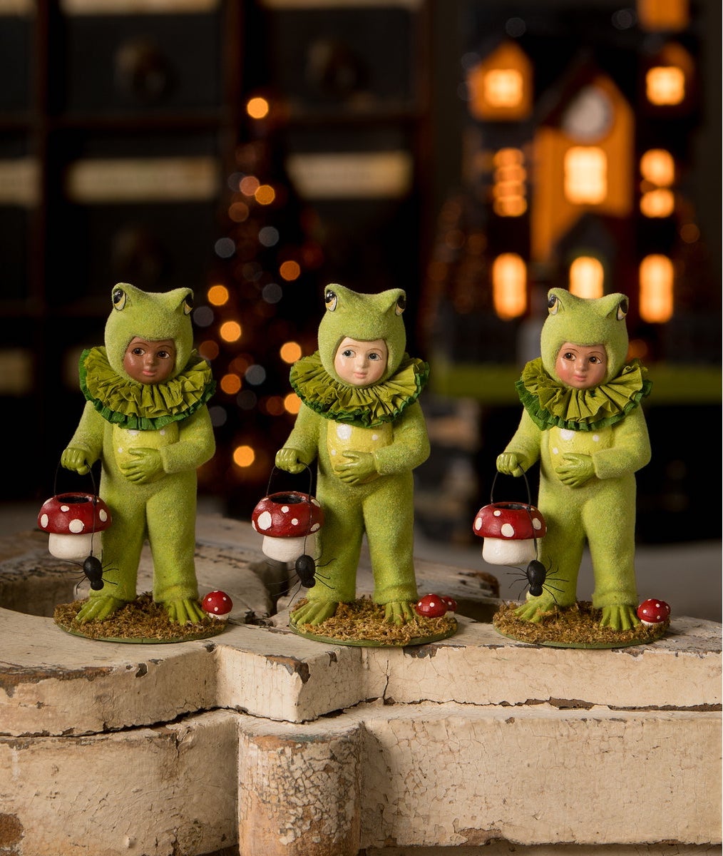 Bethany Lowe Halloween Figurines, kids dressed Up in frog costumes