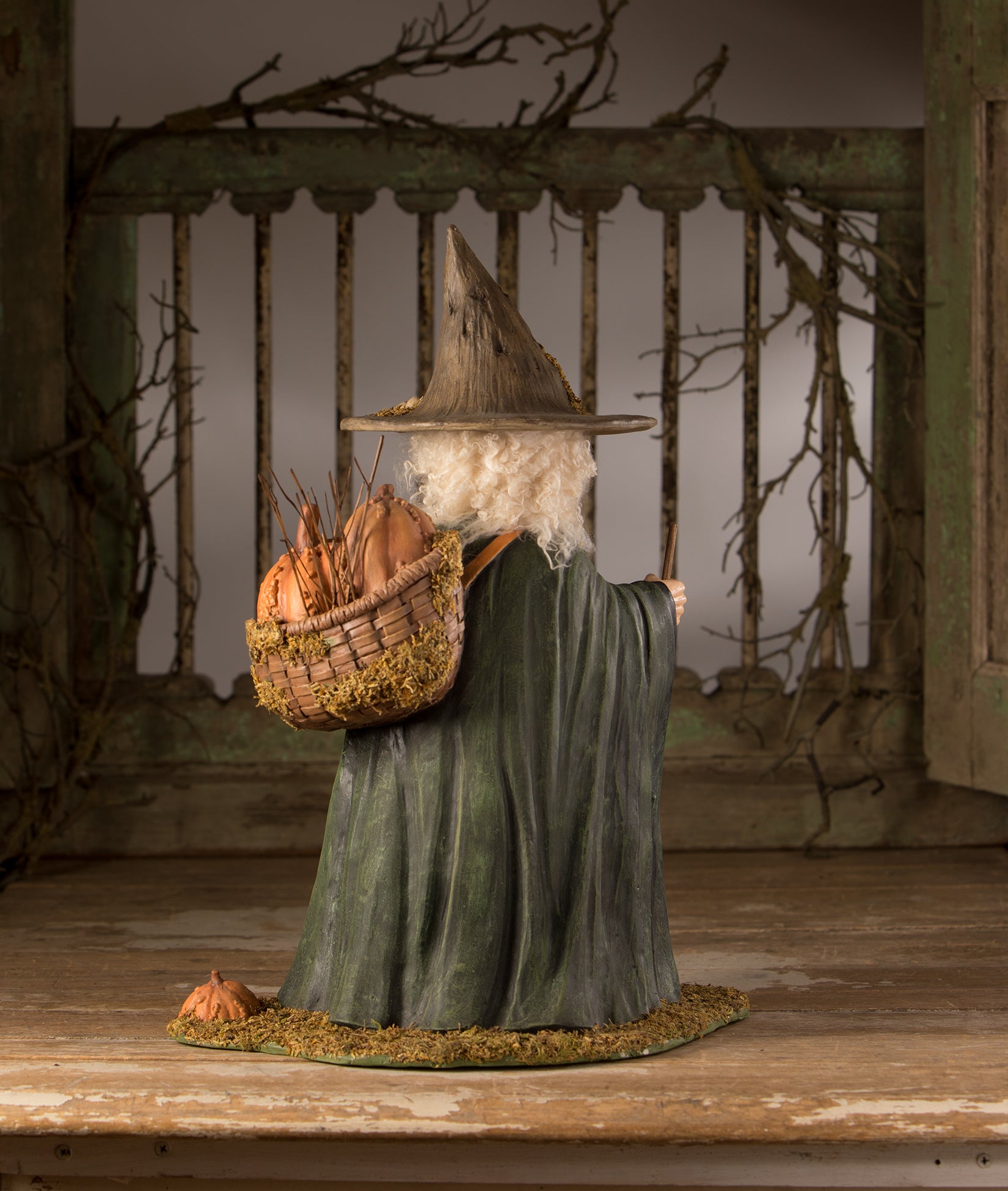 Woodsy Wrenna Witch by Bethany Lowe - backside