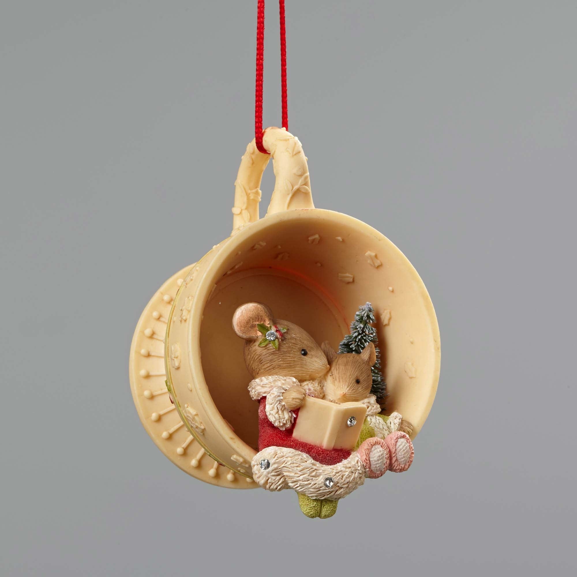 Christmas Mice In Tea Cup Ornament - Sideview