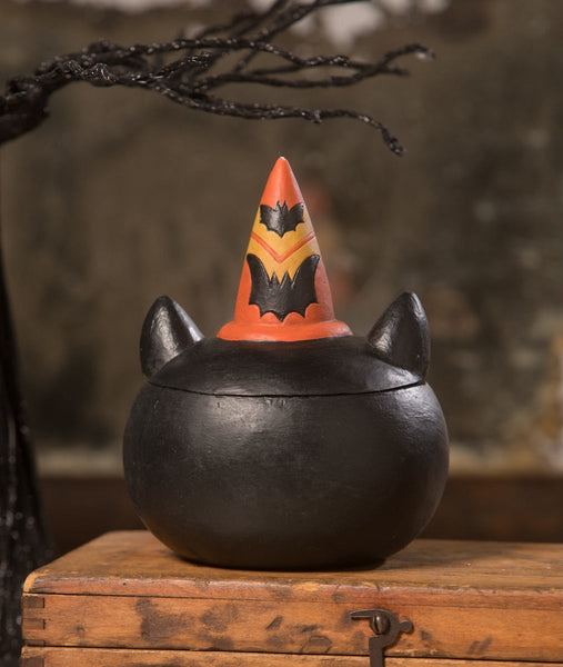 http://theholidaybarn.com/cdn/shop/products/johanna-parker-batty-barnum-bat-halloween-container-2023_grande.jpg?v=1681229012