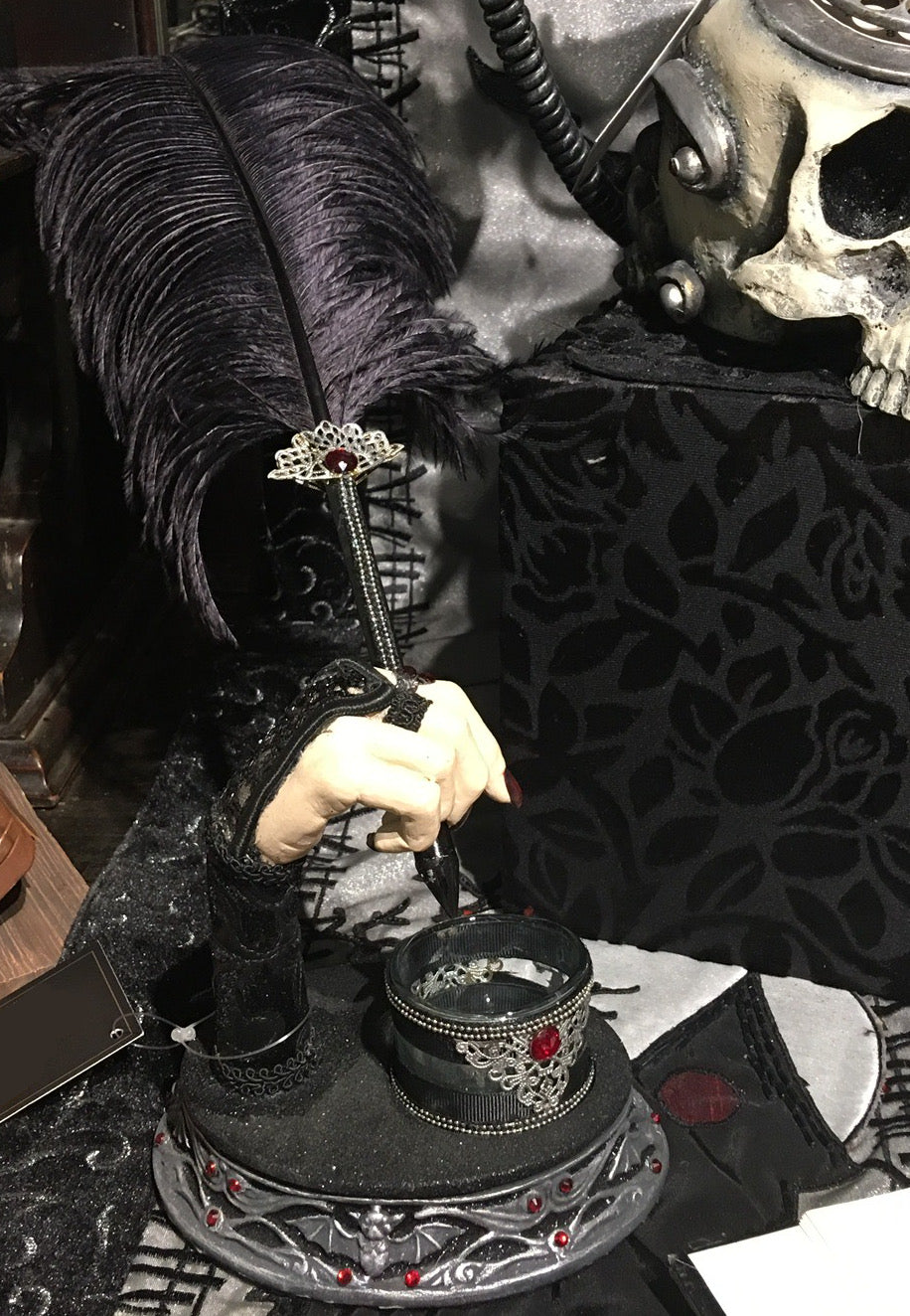 Katherine's Collection Haunted Pen and Ink Well