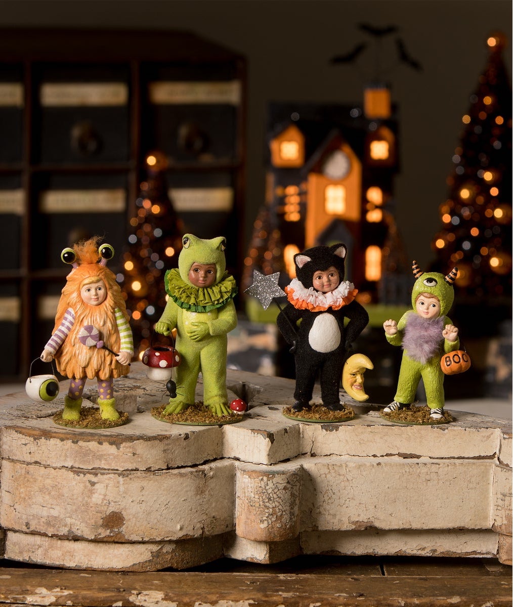 Bethany Lowe Trick-or-Treater Figurines