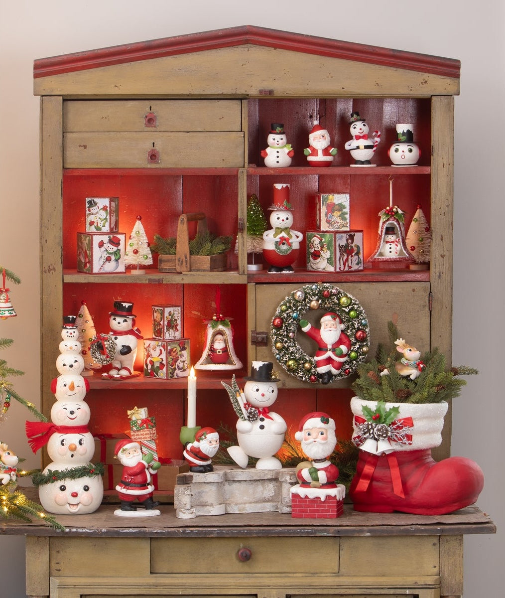 Hutch decorated with Retro Christmas Decorations