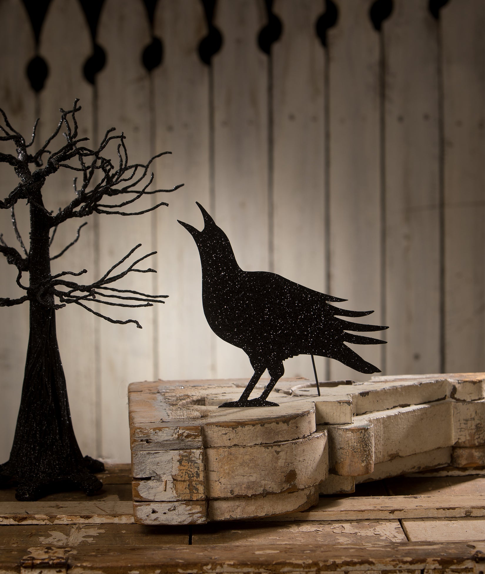 Halloween Squawking Crow Silhouette with Black Glitter