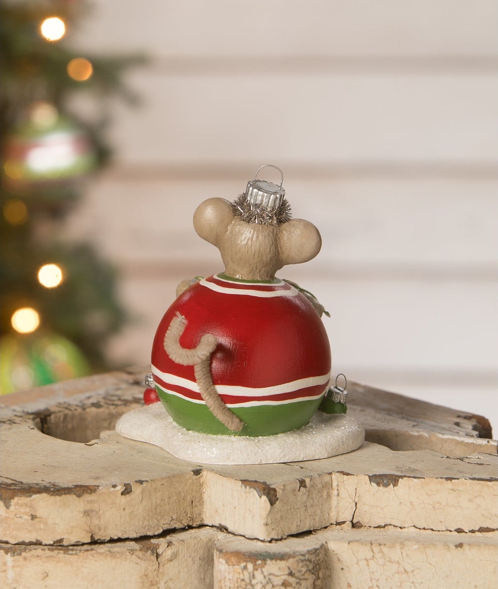 Cute Christmas Mice, Nibbles the Mouse in Ornament Figurine Tail