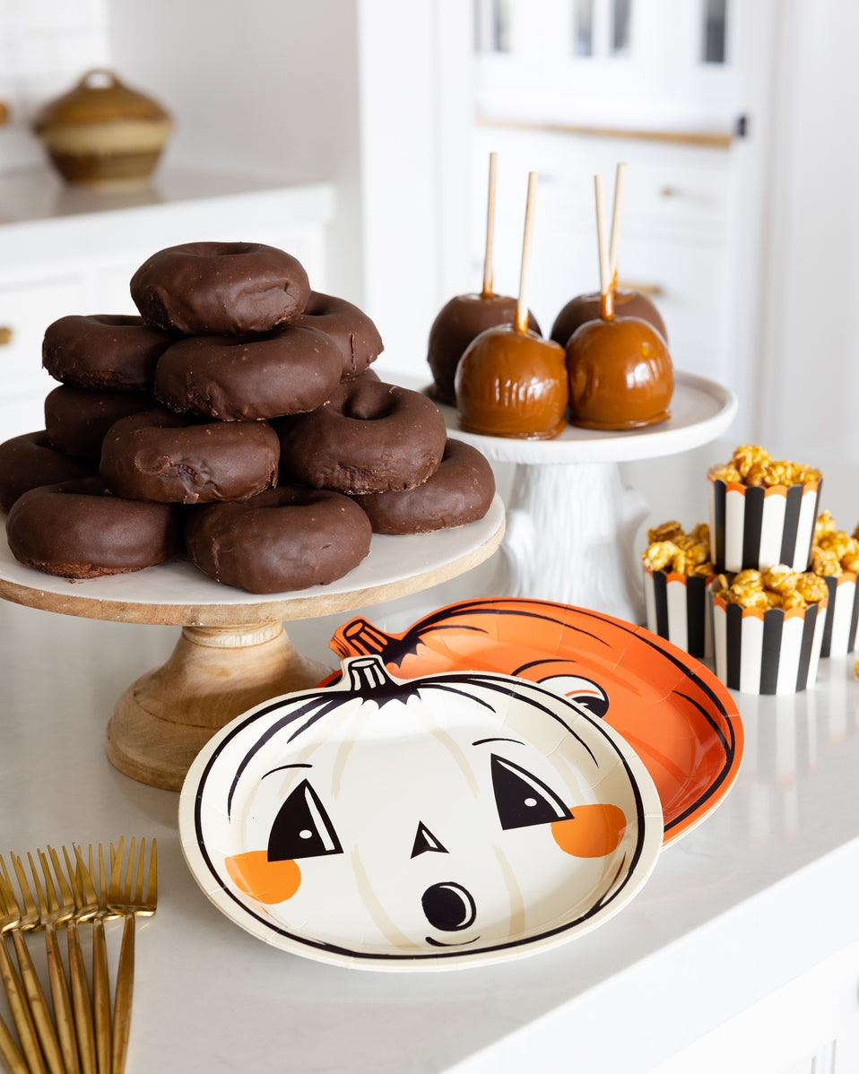 Retro Halloween Party Paper Plates & Party Treat Cups