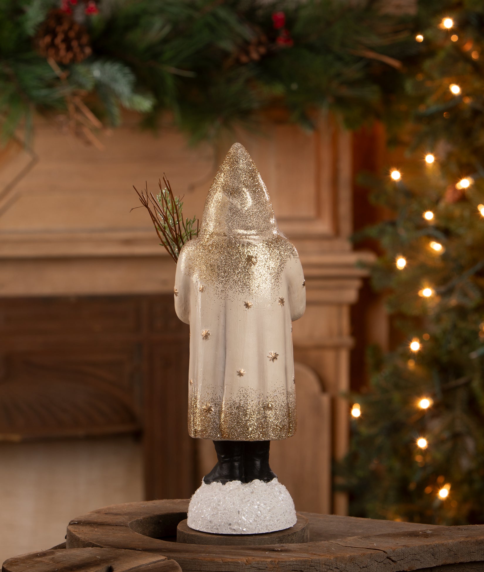 Nostalgic Winter White Belsnickle