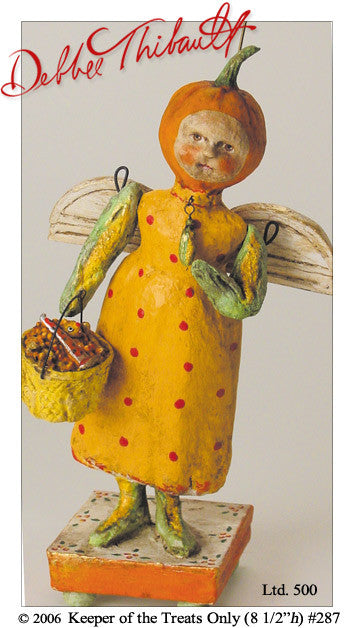 Debbee The Holiday Barn - Debbee Thibault - TheHolidayBarn.com