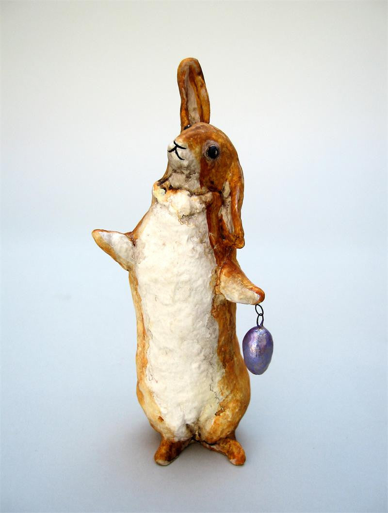 Debbee Thibault I The Golden Rabbit I The Holiday Barn - TheHolidayBarn.com