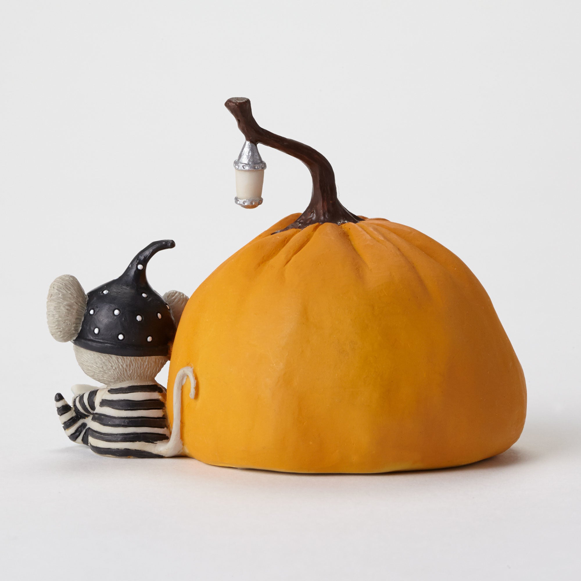 Pumpkin and Mouse Book Buddies Figurine Backside
