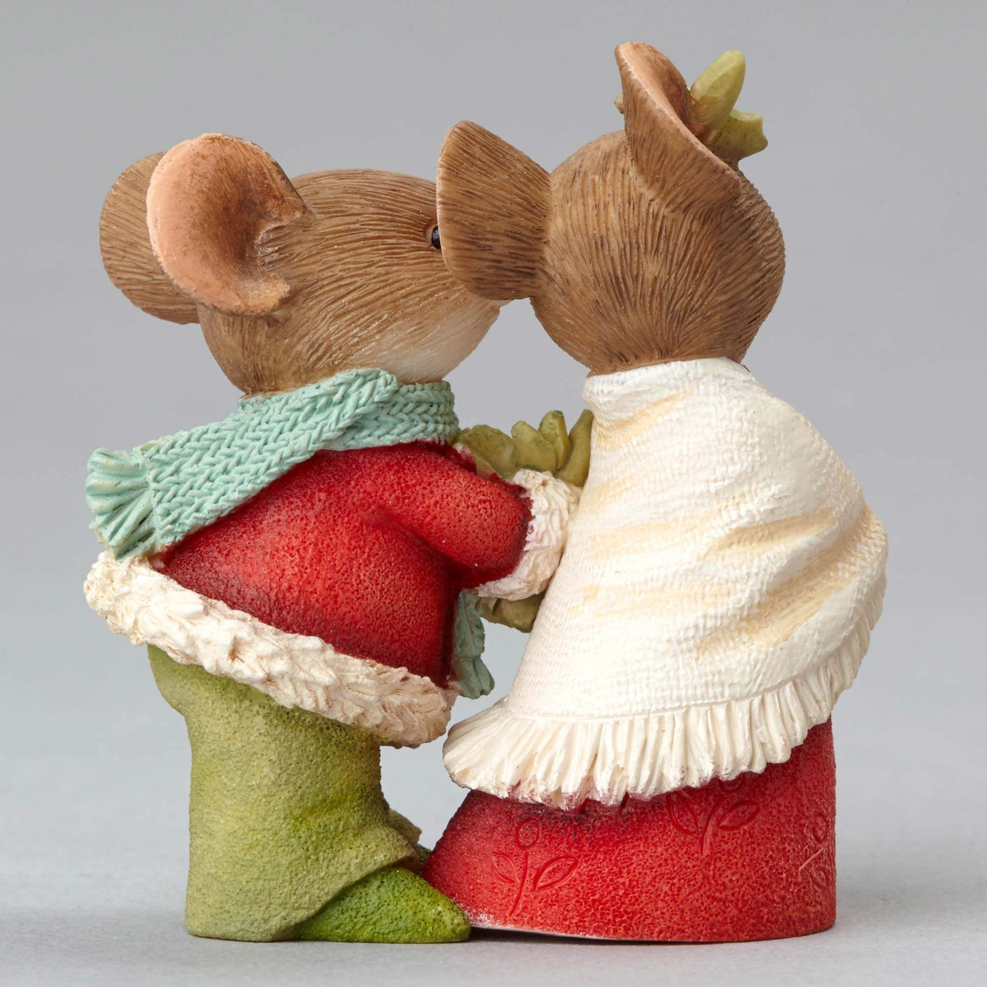 Christmas Mouse Couple Figurine - Backside