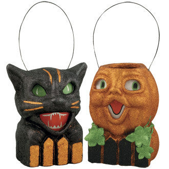 Cat & Pumpkin on Fence Lanterns