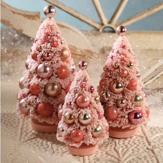 Bethany Lowe Magic Ombre Mini Bottle Brush Trees - Set of 3 – Holiday  Pizzazz