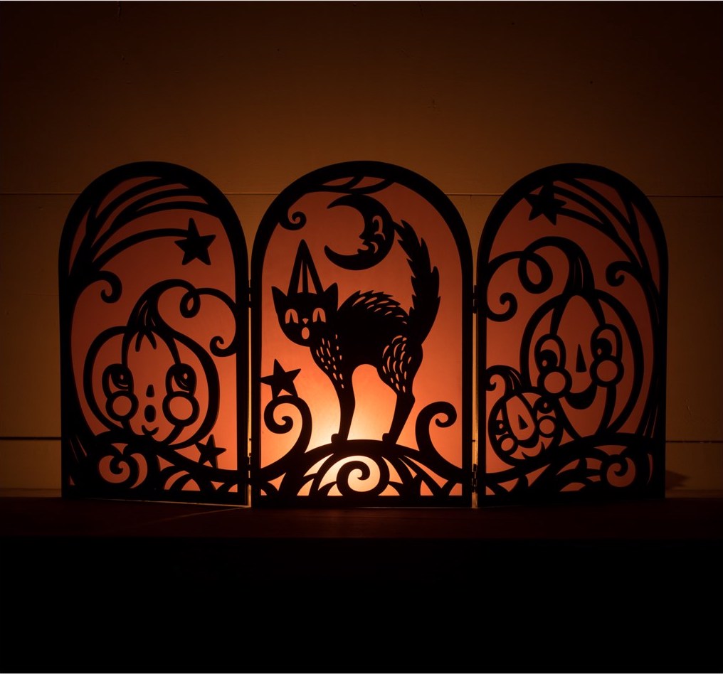 Johanna Parker Spooky Halloween Tabletop Screen shown with Illuminated with optional llght