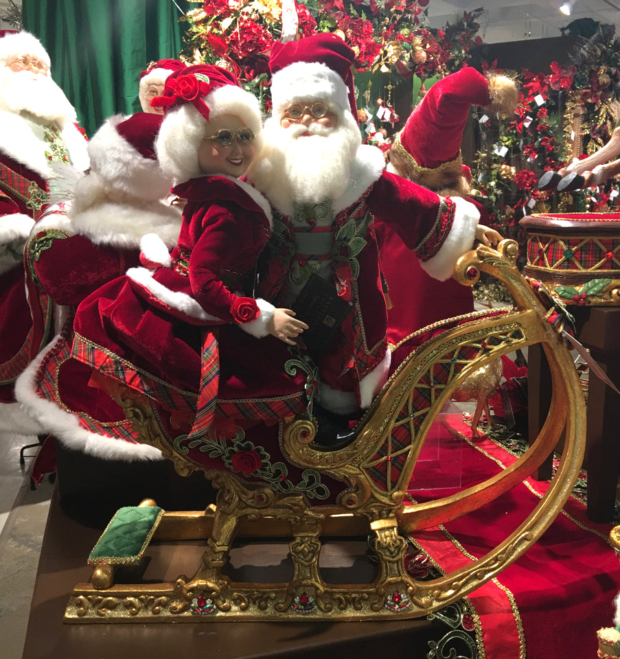 Christmas Wishes Mr. & Mrs. Claus with Sleigh