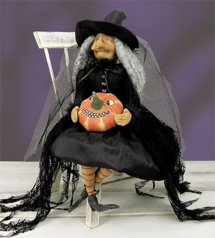  Gathered Traditions Macbeth Flying Monkey 24 Doll Halloween  Joe Spencer : Home & Kitchen