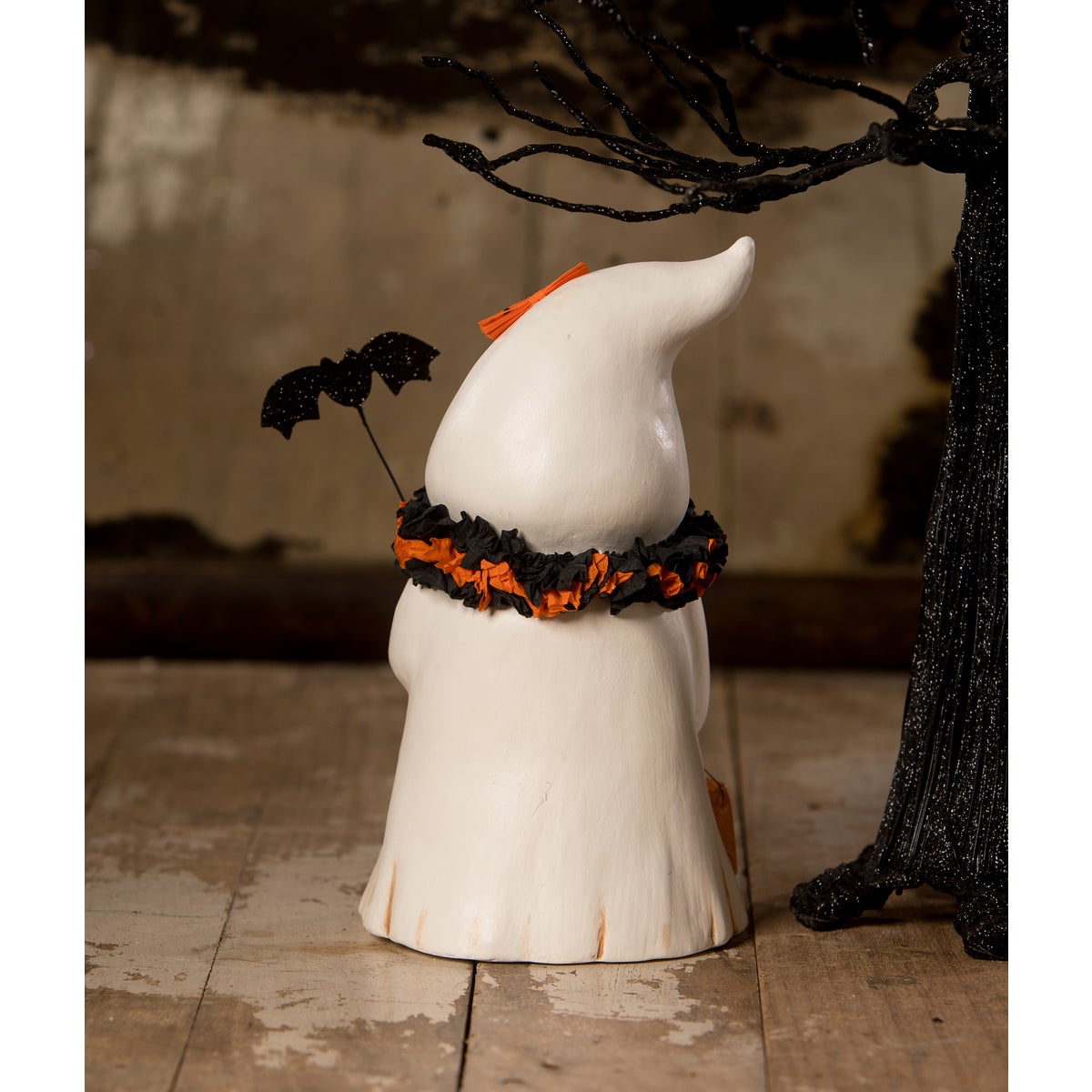 Mama Boo Ghost FigurineMichelle Allen for Bethany Lowe Designs