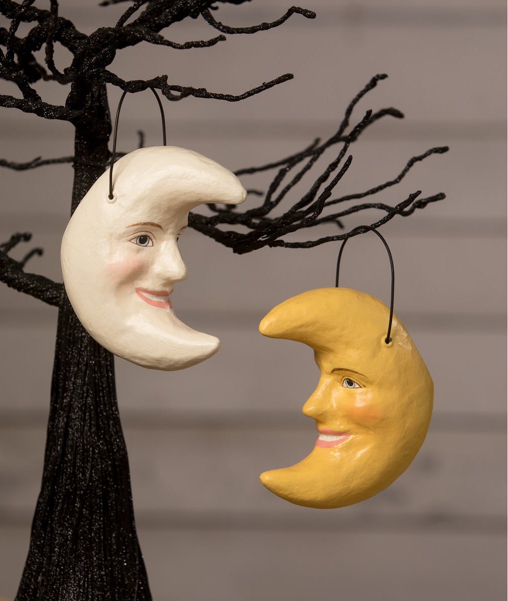 Crescent Moon Onrmanets, Man in The Moon Halloween Decorations