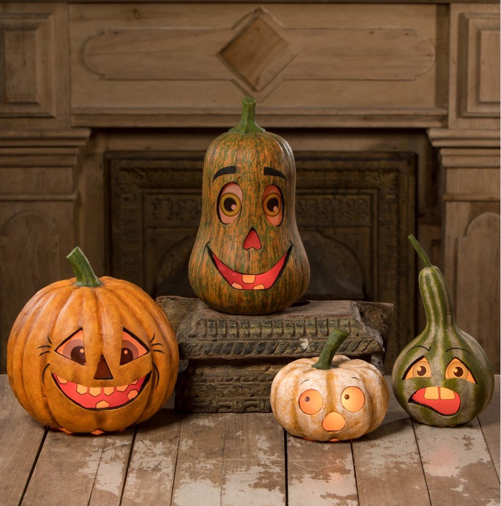 Cute halloween decorations, paper mache gourds and pumpkins that light up