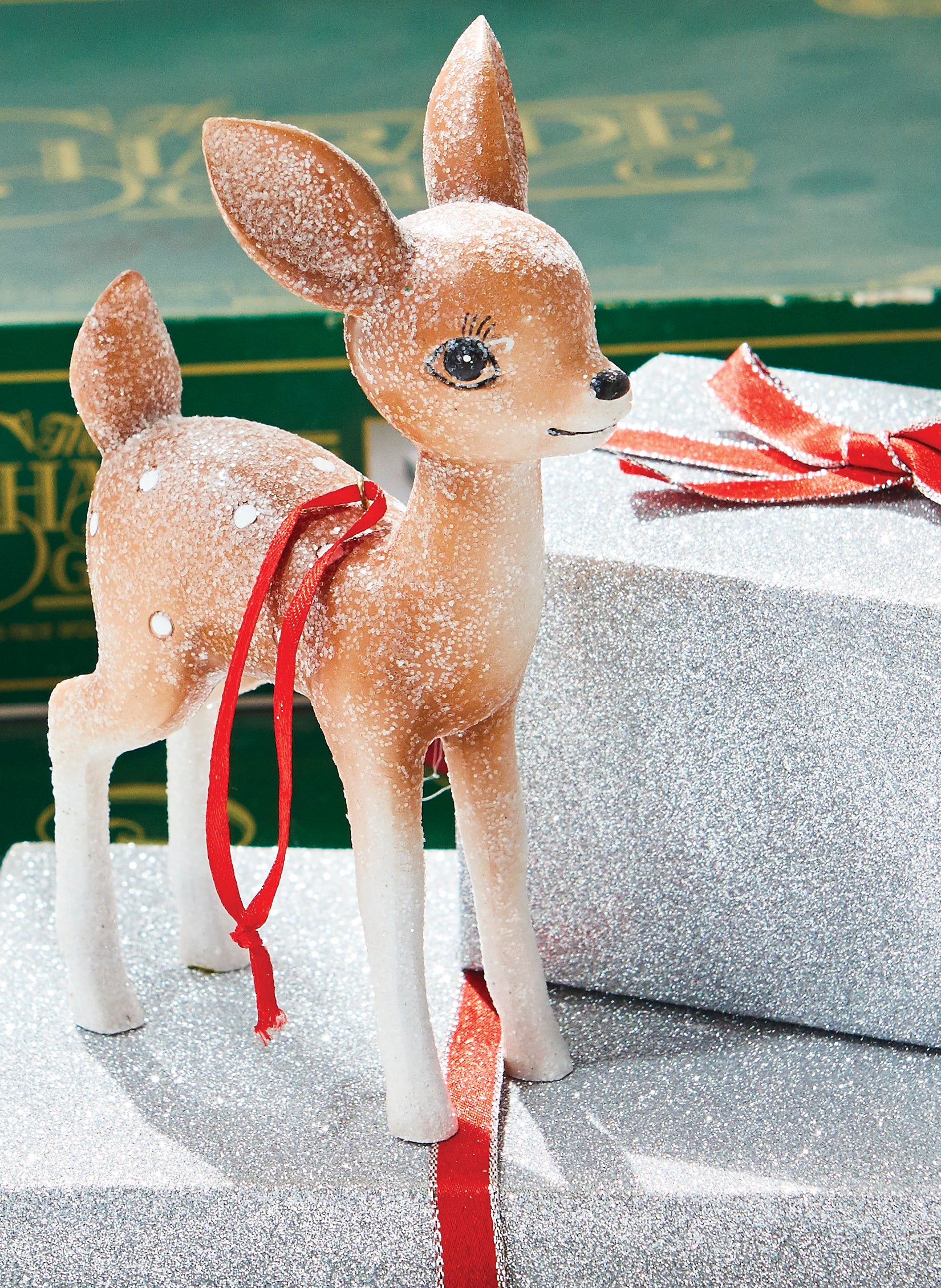 Retro Deer Ornament | Retro Christmas Decorations - TheHolidayBarn.com