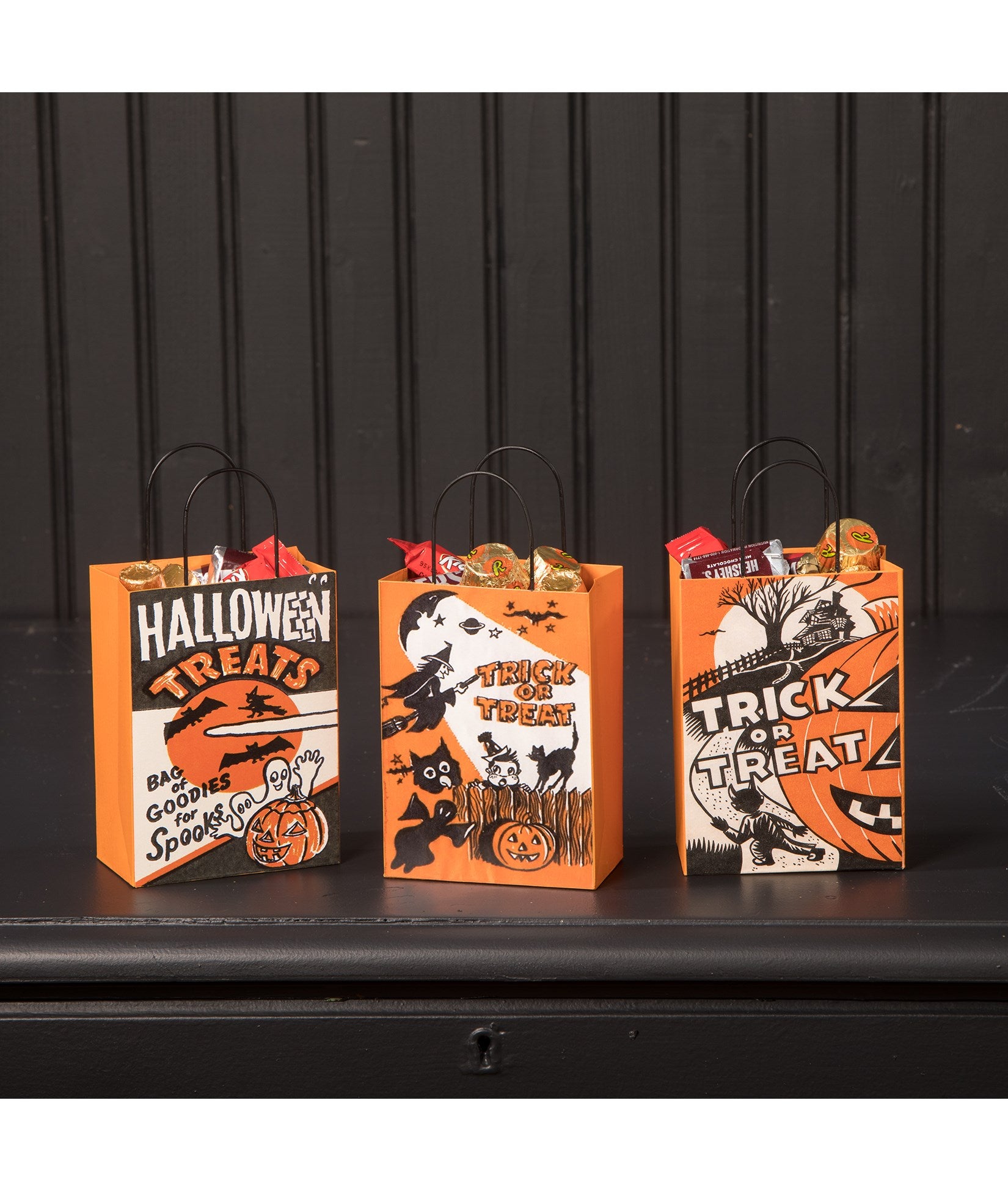 Retro Halloween Tin Treat Bags