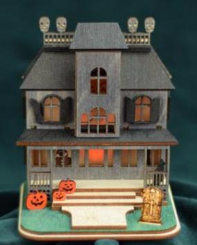 Small Wooden Haunted Mansion - Halloween House