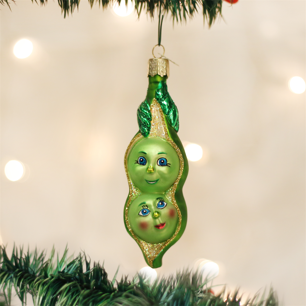 Two Peas in A Pod Ornament by Old World Christmas