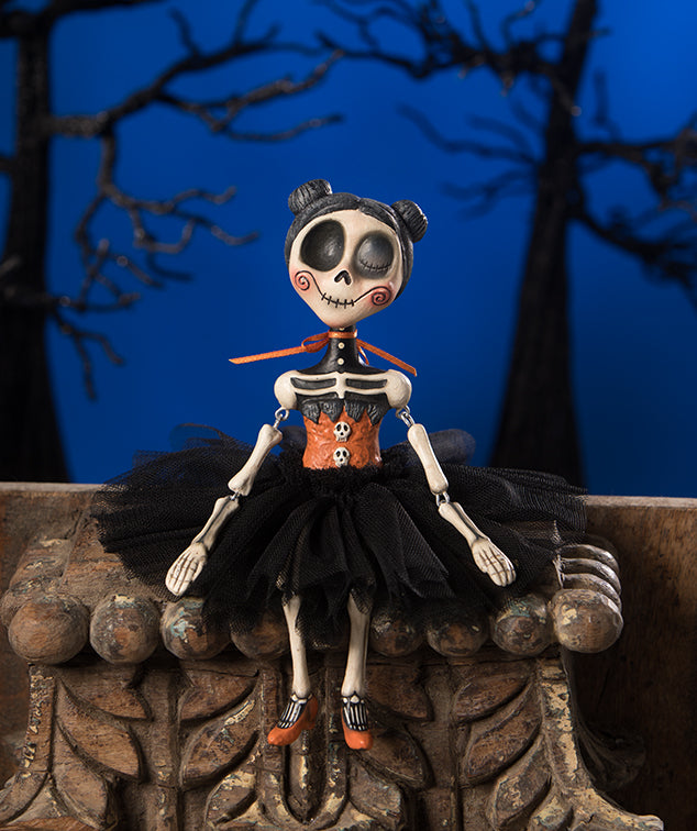 Vivian Skullgrave Skeleton Figurine