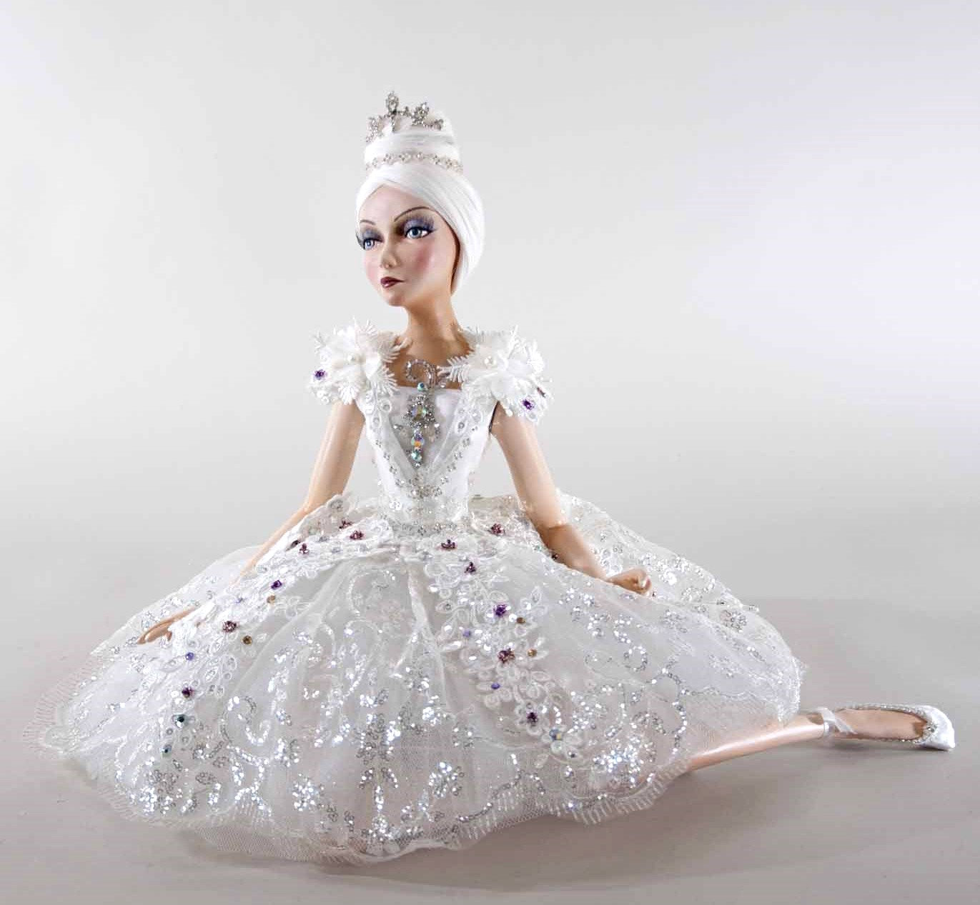 Winter Wonderland Ballerina Figurine in White Dress Snow Queen Ballet - TheHolidayBarn.com Winter Wonderland Ballerina Figurine in White Dress Snow Queen Ballet - TheHolidayBarn.com